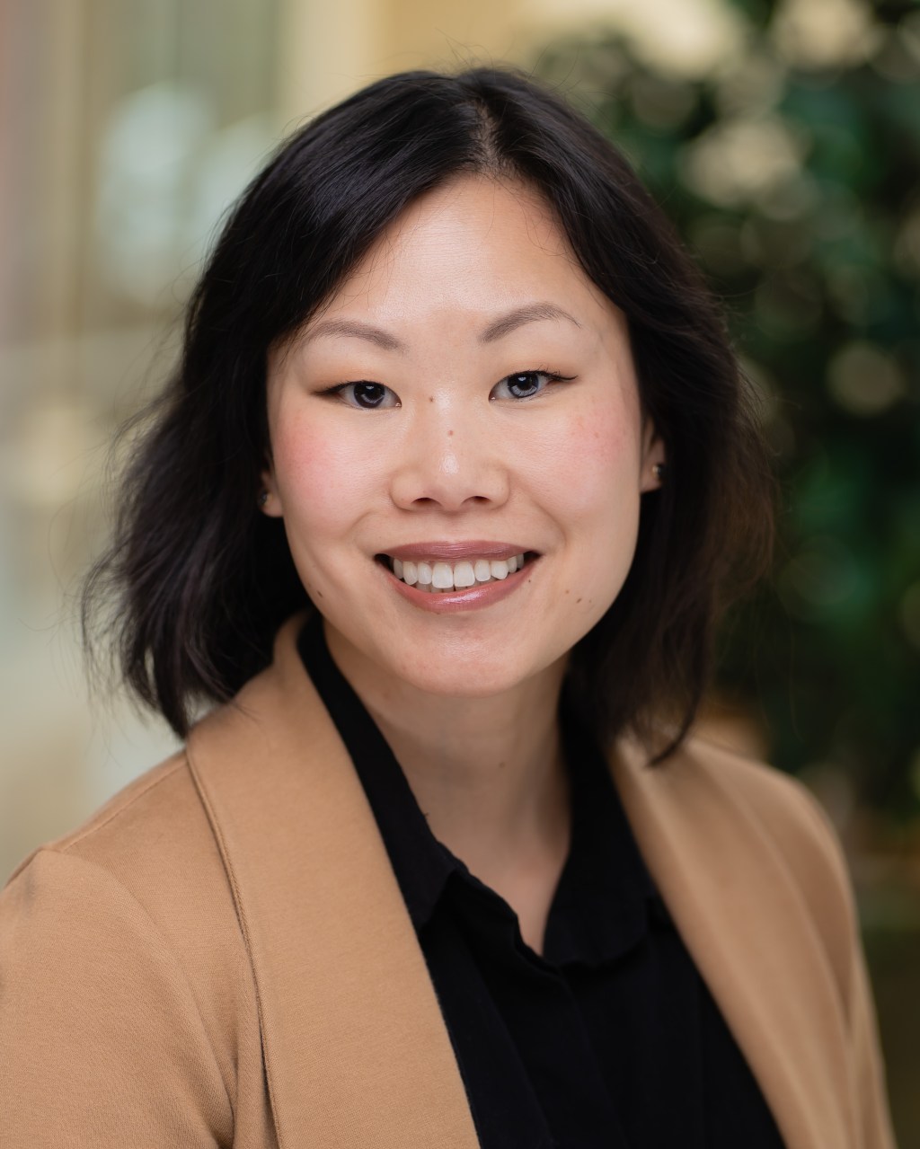 04.27.25: “‘They’re Eating the Pets’ as Rhetorical Strategy” with Dr. Jennifer Lin&nbsp;LeMesurier